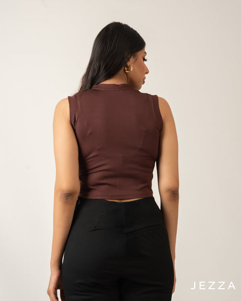 Sleek Sleeveless Stretch Crop Top 70741